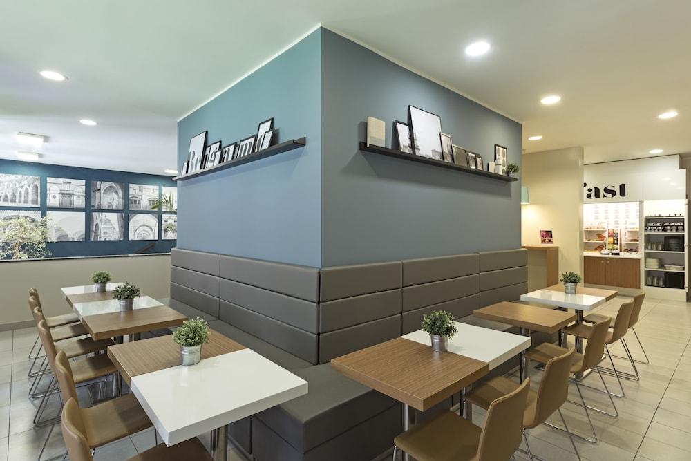 B&B Hotel Bergamo City Exterior photo