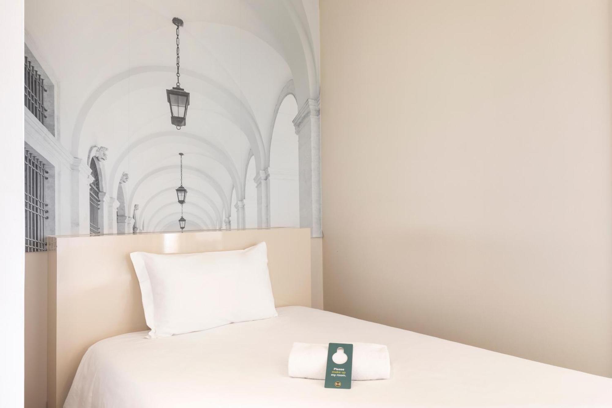 B&B Hotel Bergamo City Exterior photo