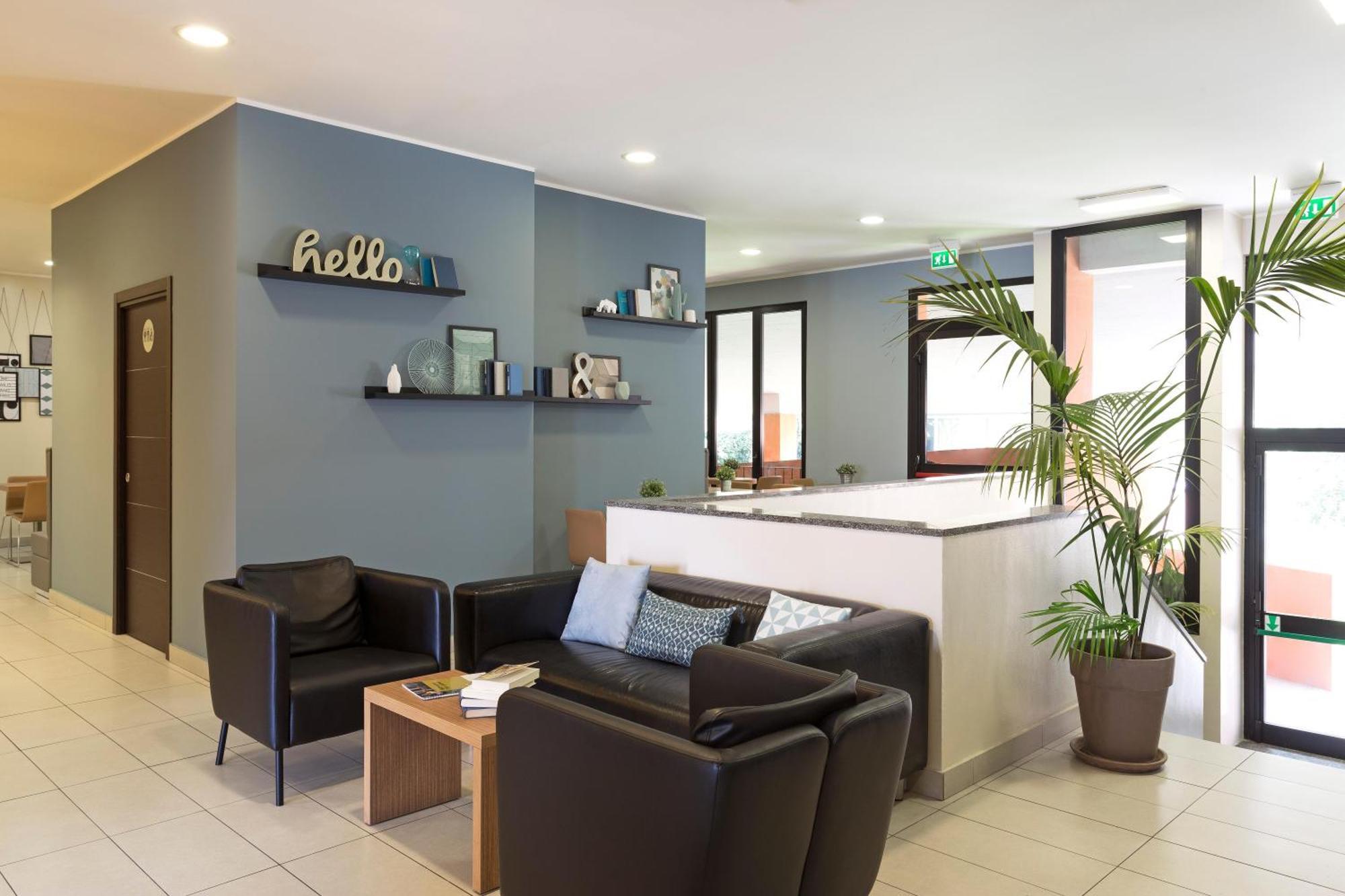 B&B Hotel Bergamo City Exterior photo