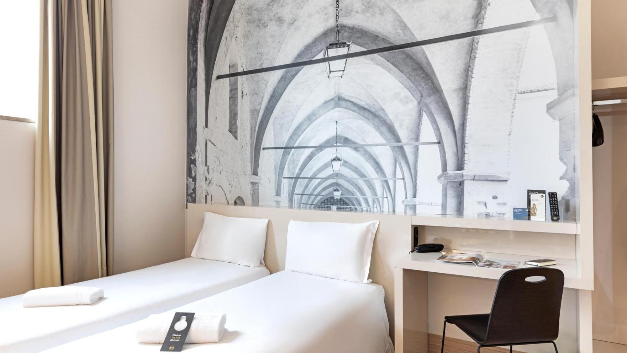 B&B Hotel Bergamo City Exterior photo