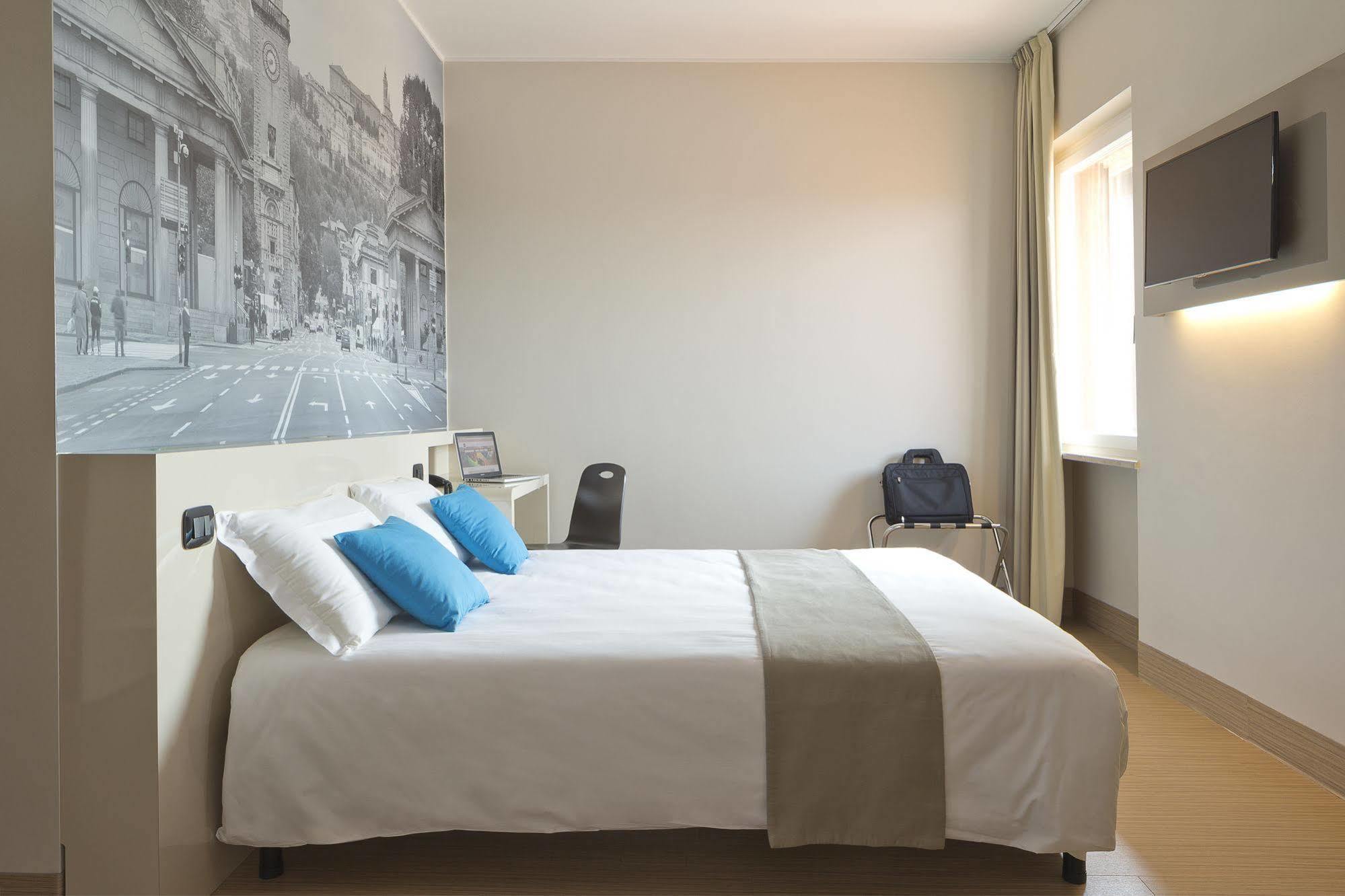 B&B Hotel Bergamo City Exterior photo