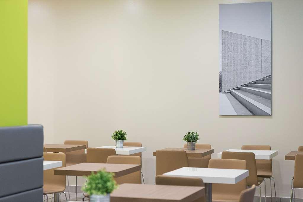B&B Hotel Bergamo City Restaurant photo